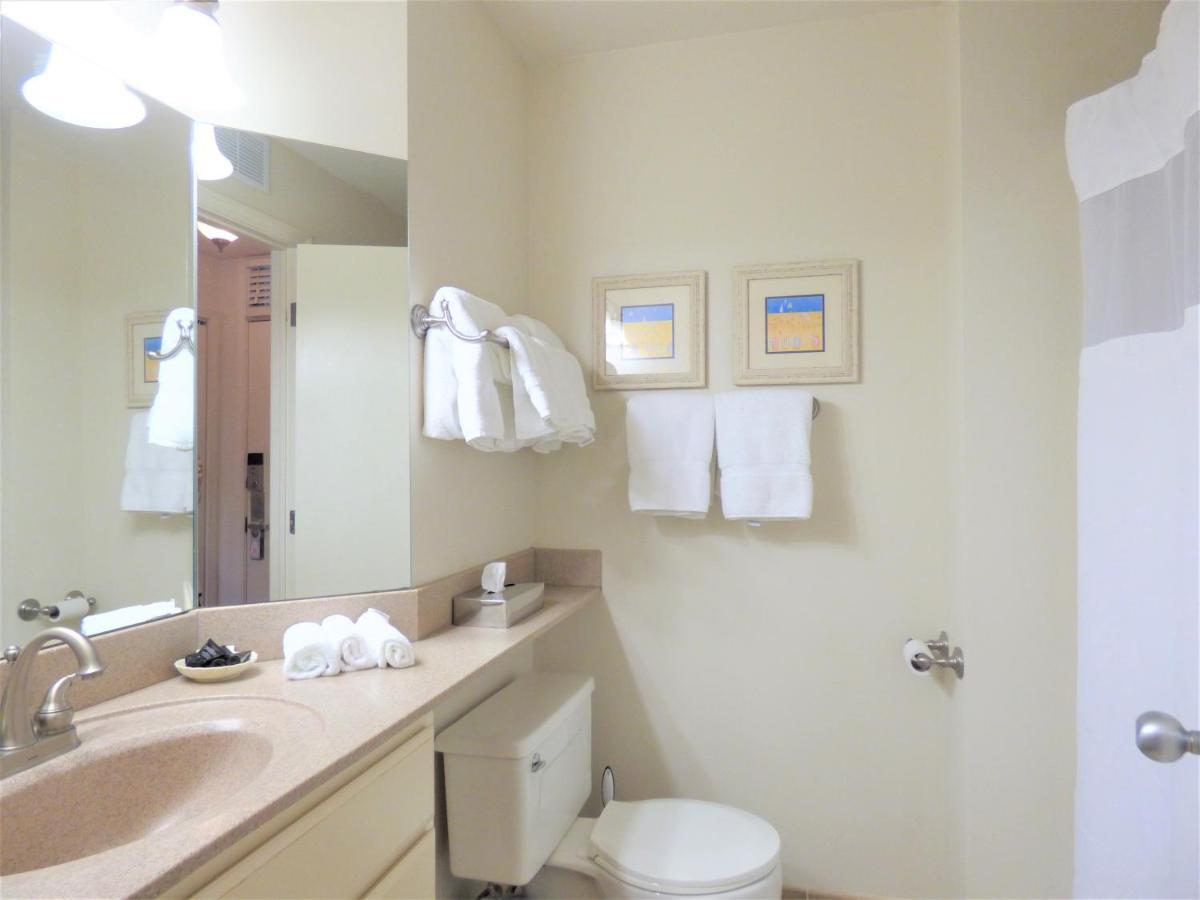 Beautiful 2 Bedroom Lakeside Condo At The Shores Traverse City Kültér fotó